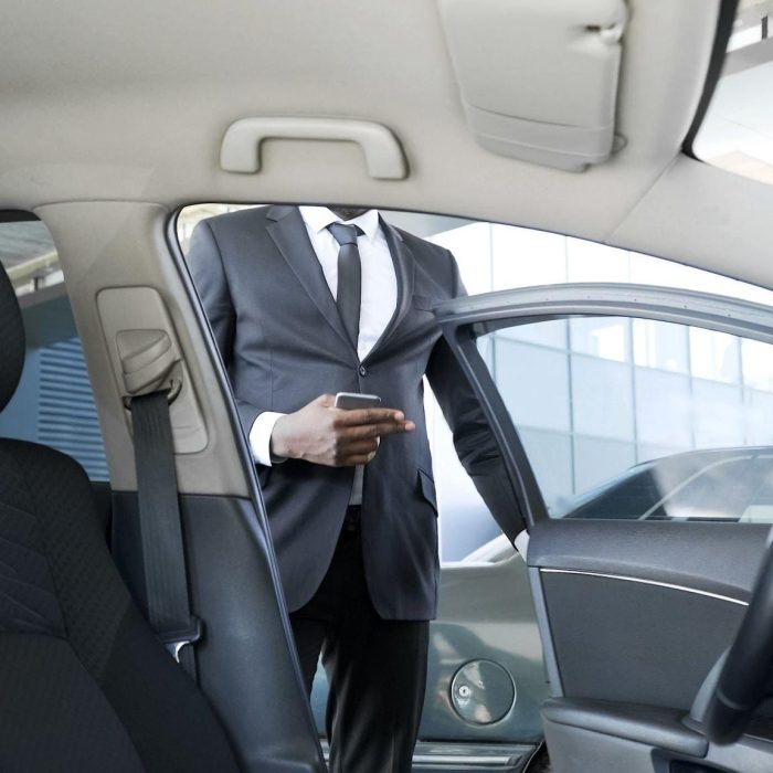private-airport-pickup-chauffeurs-melbourne